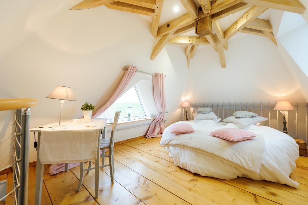 Les Chambres De Ribeaufontaine Dorengt Eksteriør billede